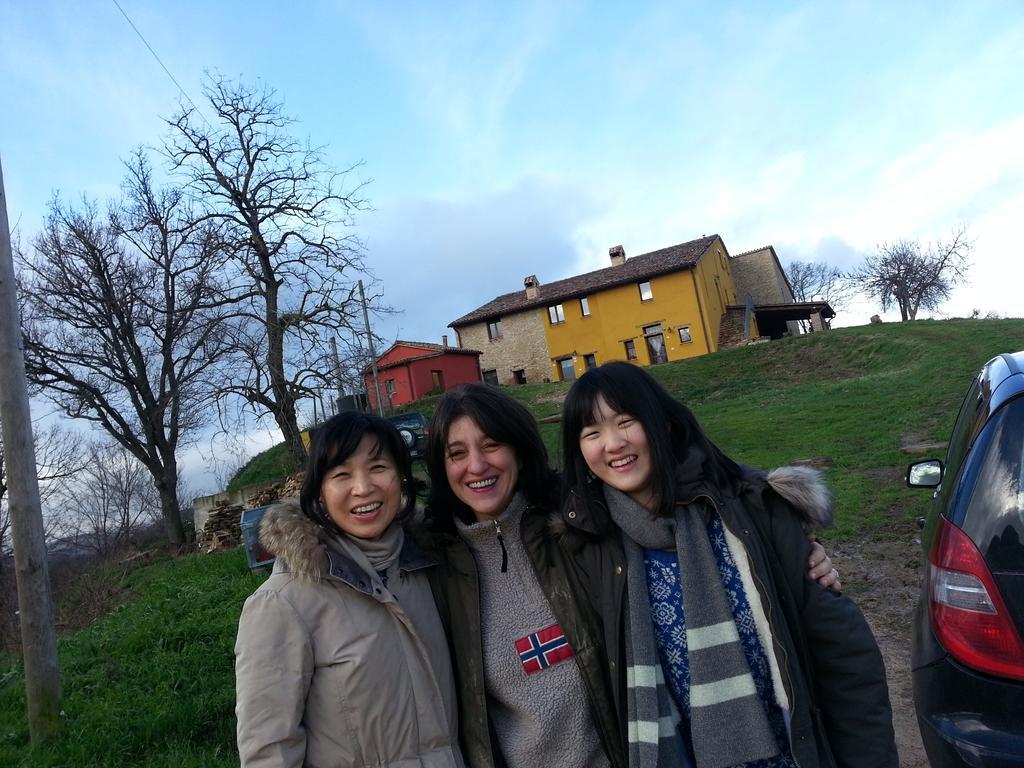 Bed and Breakfast Girfalco Country House Urbino Exterior foto