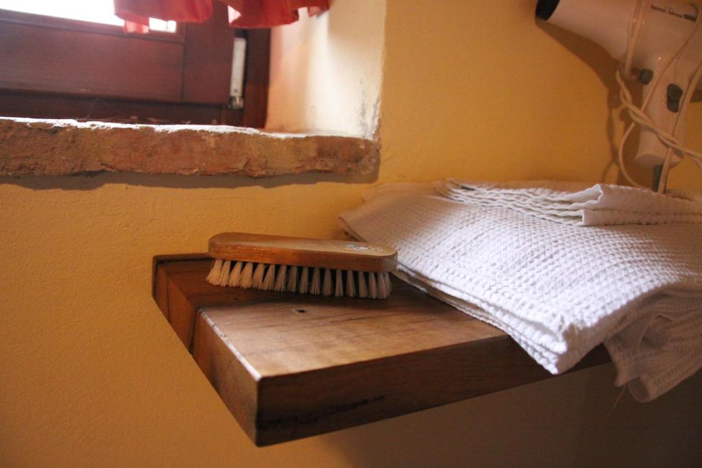 Bed and Breakfast Girfalco Country House Urbino Zimmer foto