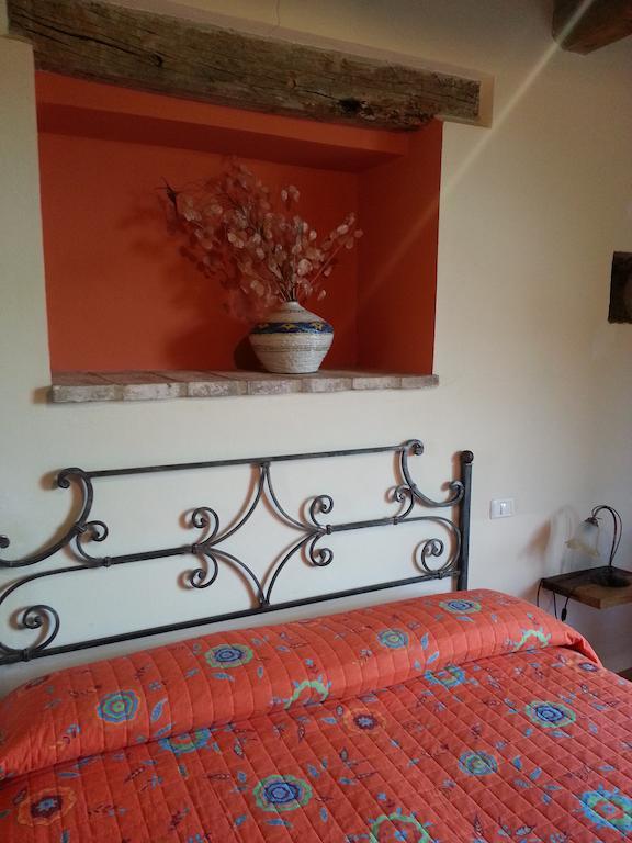 Bed and Breakfast Girfalco Country House Urbino Exterior foto