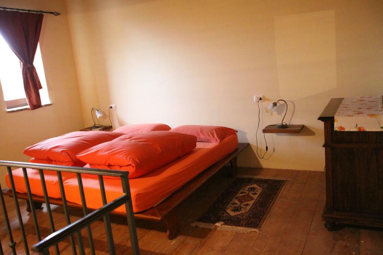 Bed and Breakfast Girfalco Country House Urbino Exterior foto