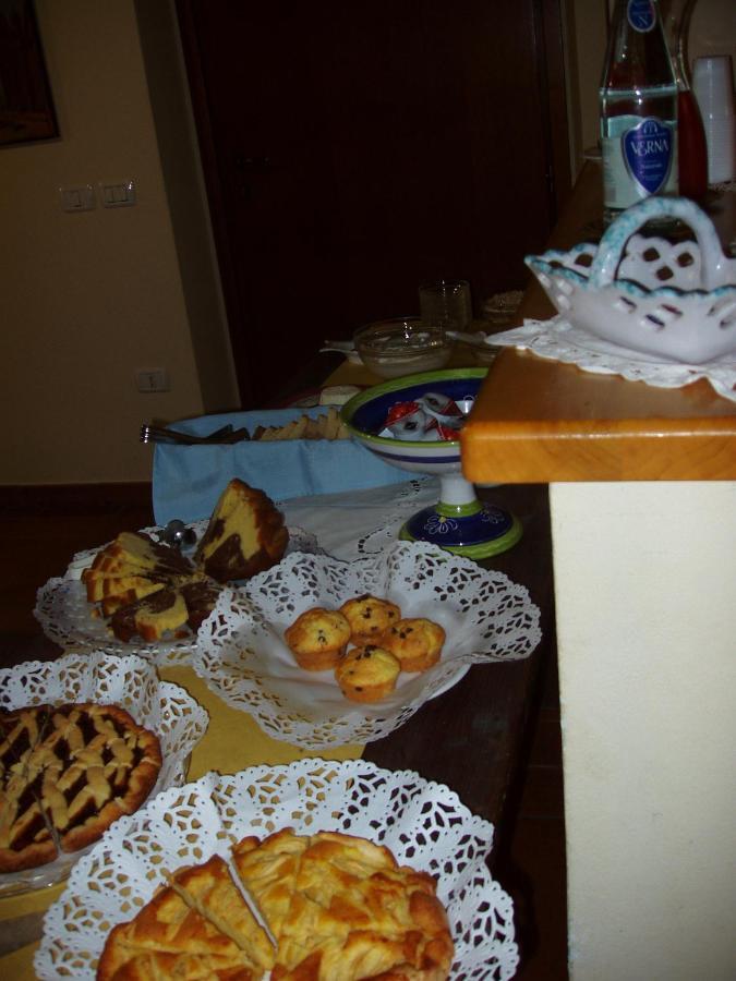 Bed and Breakfast Girfalco Country House Urbino Exterior foto