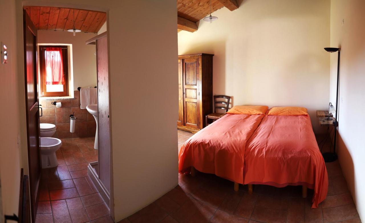 Bed and Breakfast Girfalco Country House Urbino Exterior foto